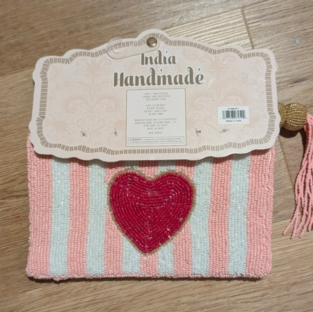 💕▪️made In India ▪️Pink/white  Striped Beaded Coin Pouch with Red Hearts